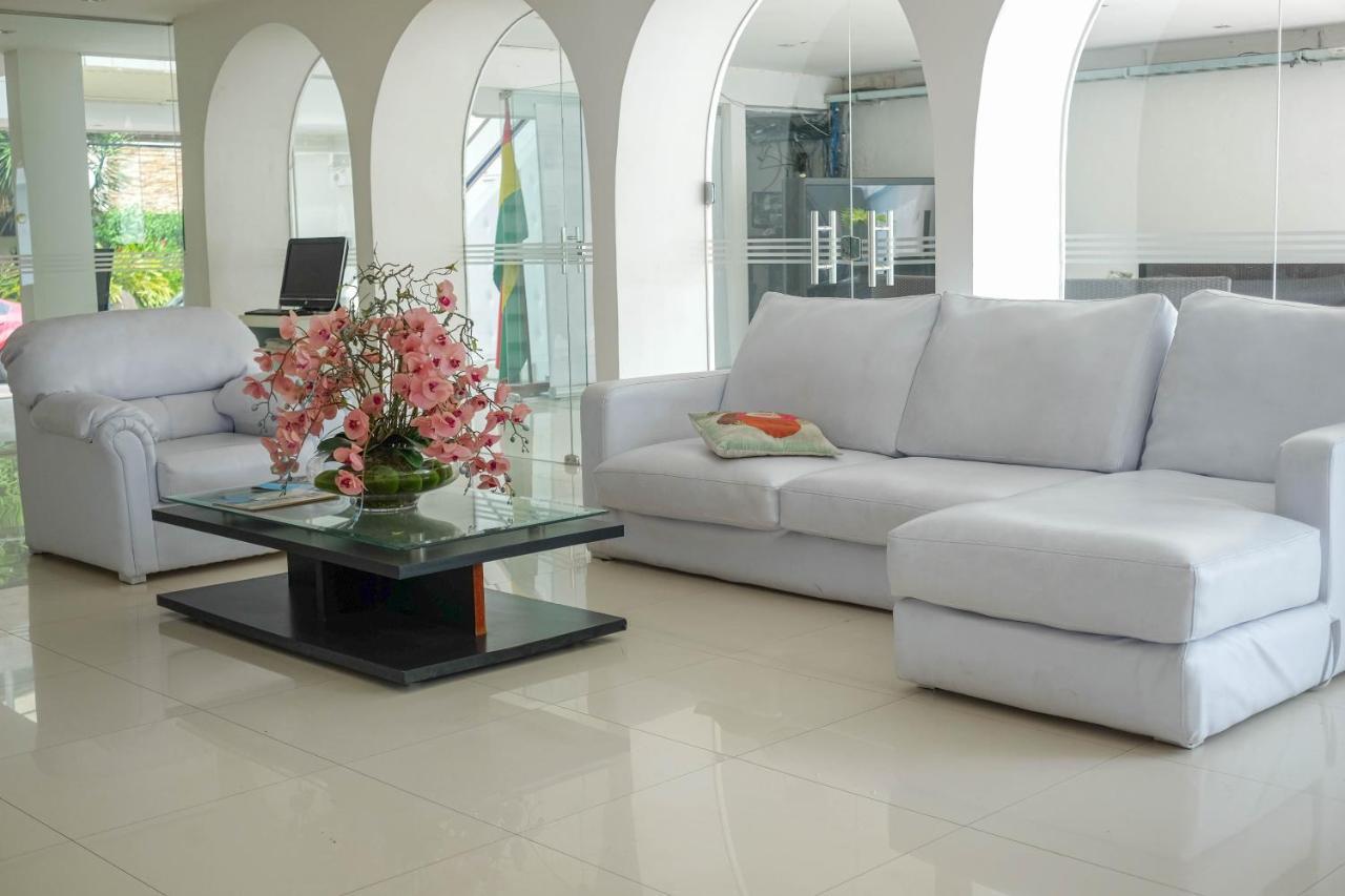 Hotel Senses Equipetrol ซานตาครูซเดอลาเซียร์รา ภายนอก รูปภาพ